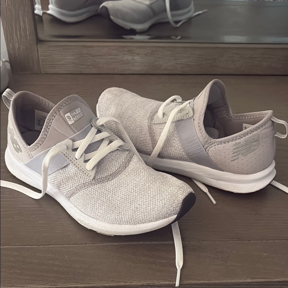 New Balance Gray Sneakers size 7.5 fuel core nergize